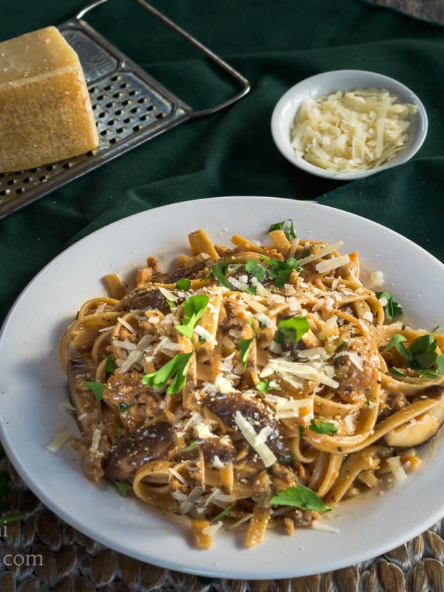 Skinny Fettuccine Alfredo with Sausage Story