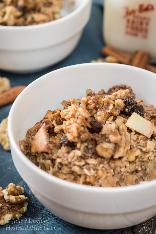 Cinnamon Apple Baked Oatmeal 