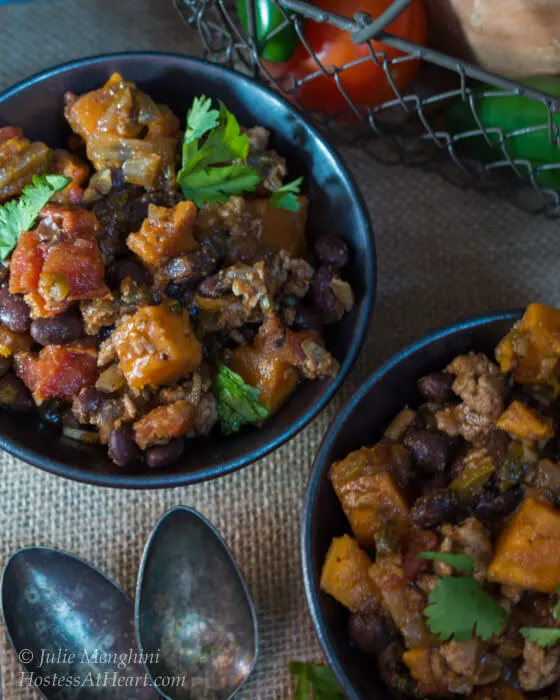 Sweet Potato and Black Bean Chili | Hostess At Heart-