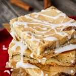 Super Yummy Snickerdoodle Bars recipe combine a sweet buttery sugar cookie with warm cinnamon and vanilla. This dessert could be your new favorite. | HostessAtHeart.com