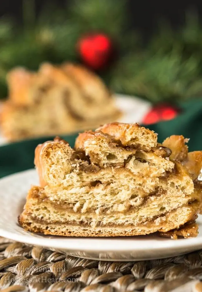 Sweet Nut Holiday Bread Wreath slice
