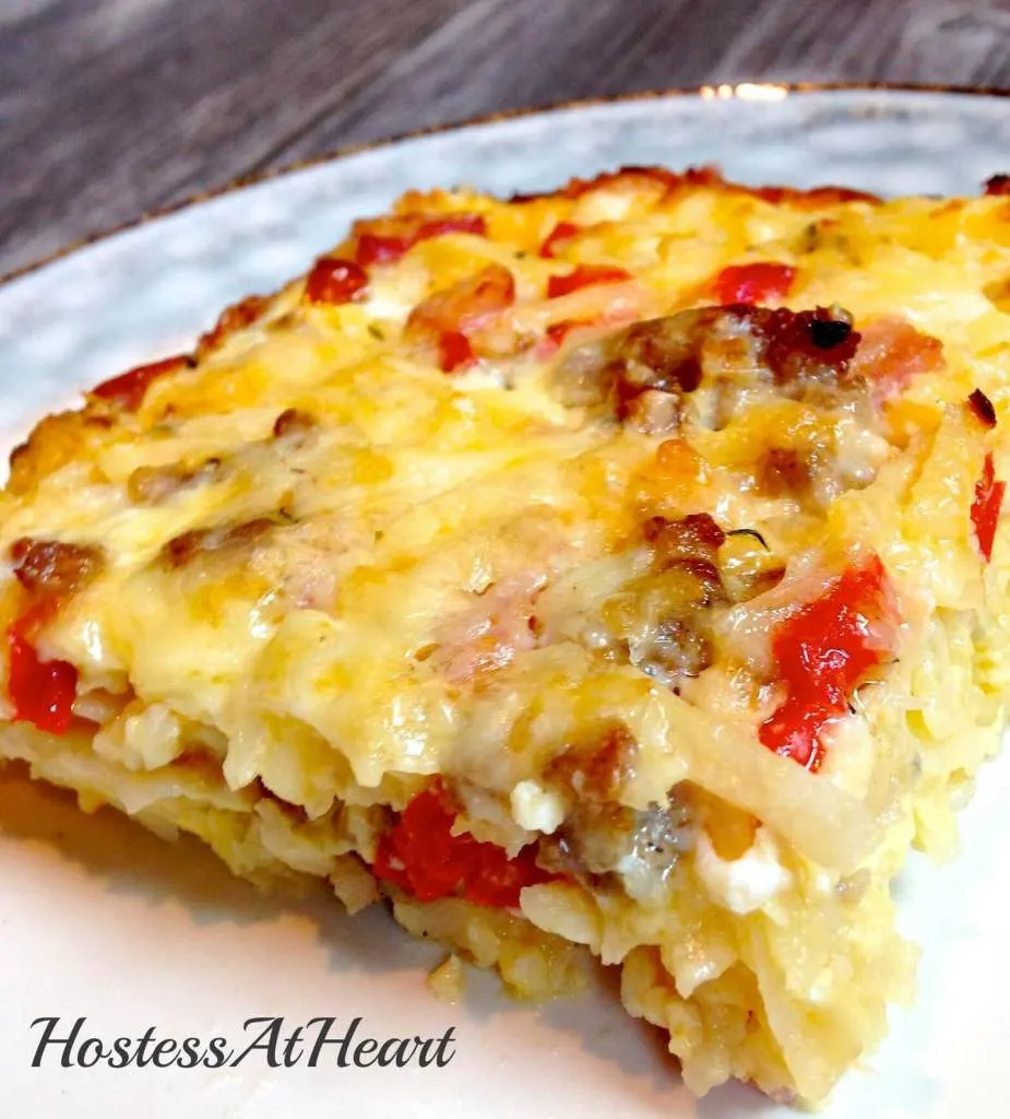 Easy Sausage Hashbrown and Egg Casserole | HostessAtHeart.com