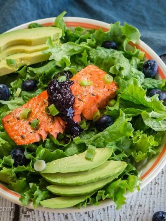 Superfood Salmon Salad with Balsamic Blueberry Sauce Story