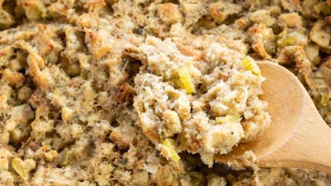 Simple Thanksgiving Dressing