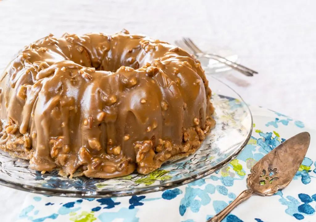 Praline Cakes – Southern Fixings Pralines