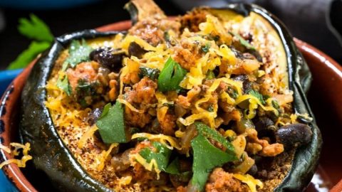 Chicken-Chili-Stuffed-Acorn-