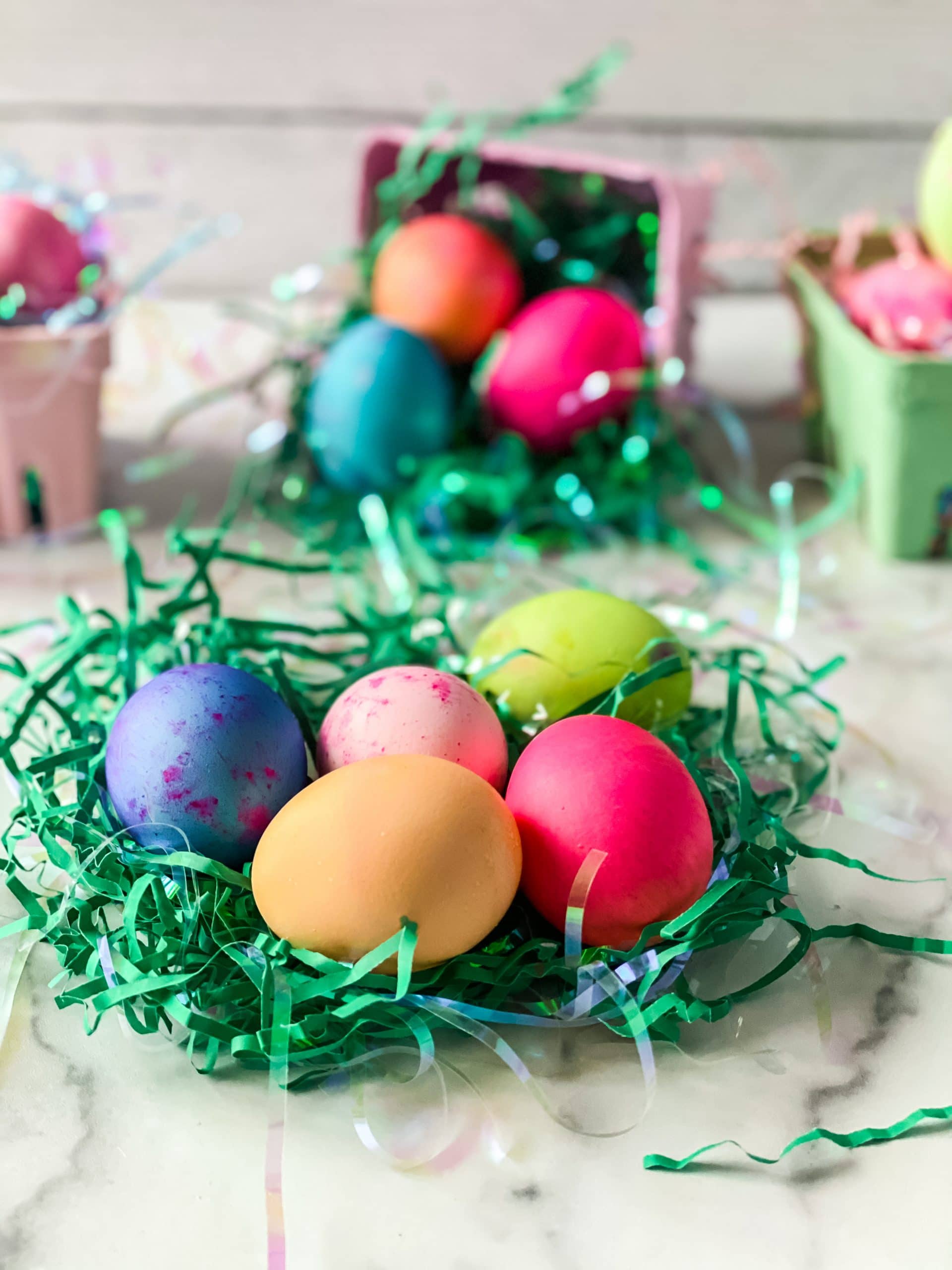 How to Dye Easter Eggs without a Kit! Hostess At Heart