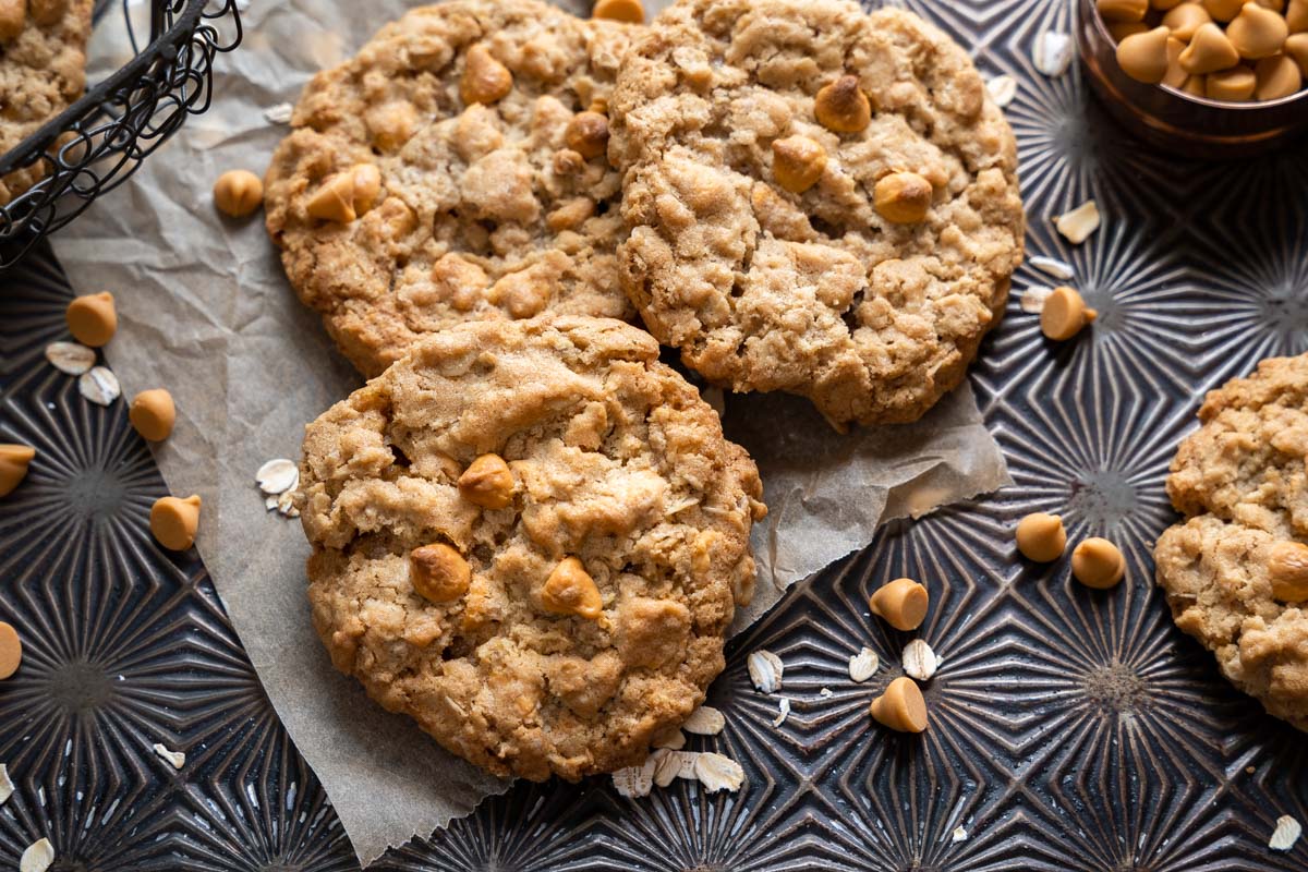 Oatmeal Scotchies Cookies Recipe (Soft and Chewy) - Hostess At Heart