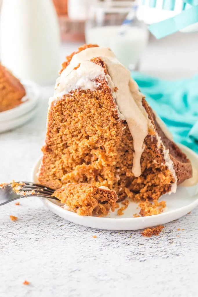 slice of gingerbread bunt cake recipe.