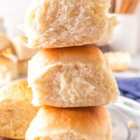 cropped-1-hour-Dinner-Rolls-29-scaled-1.jpg