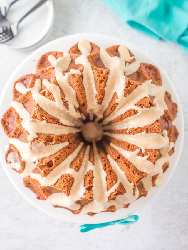 Gingerbread Bundt Cake Recipe with Maple Glaze Story