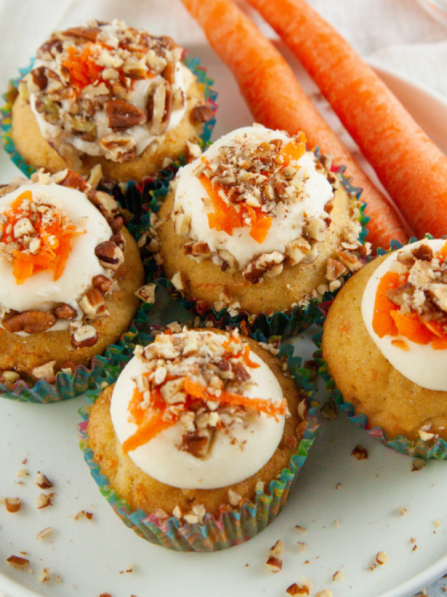 Carrot Cake Cupcakes Recipe with Cream Cheese Frosting