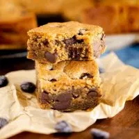 cropped-Chocolate-Chip-Peanut-Butter-Blondies-PT-Finish-2.jpg