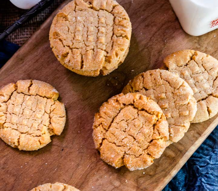 Top down view of peanutbutter cookies on a cutting board