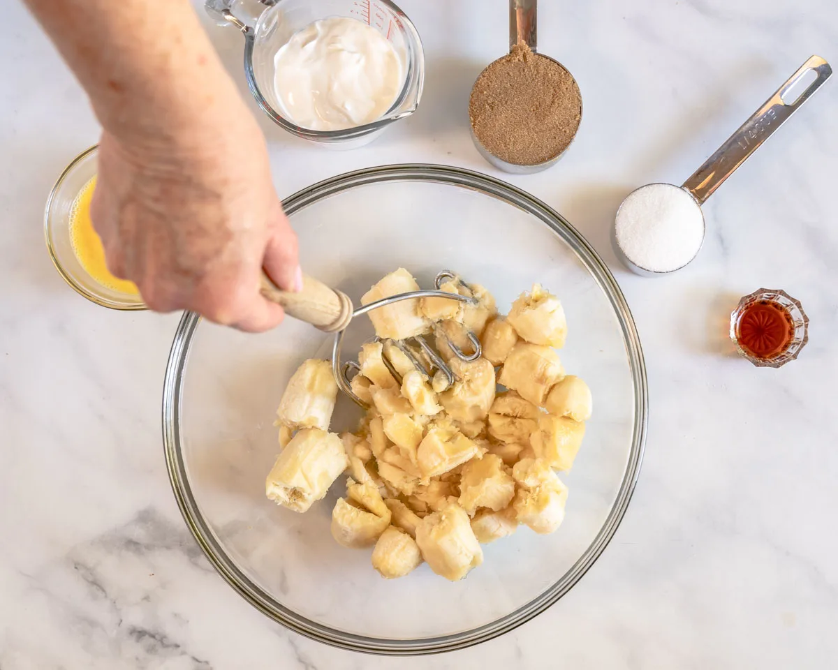 Banana mashed in a bowl