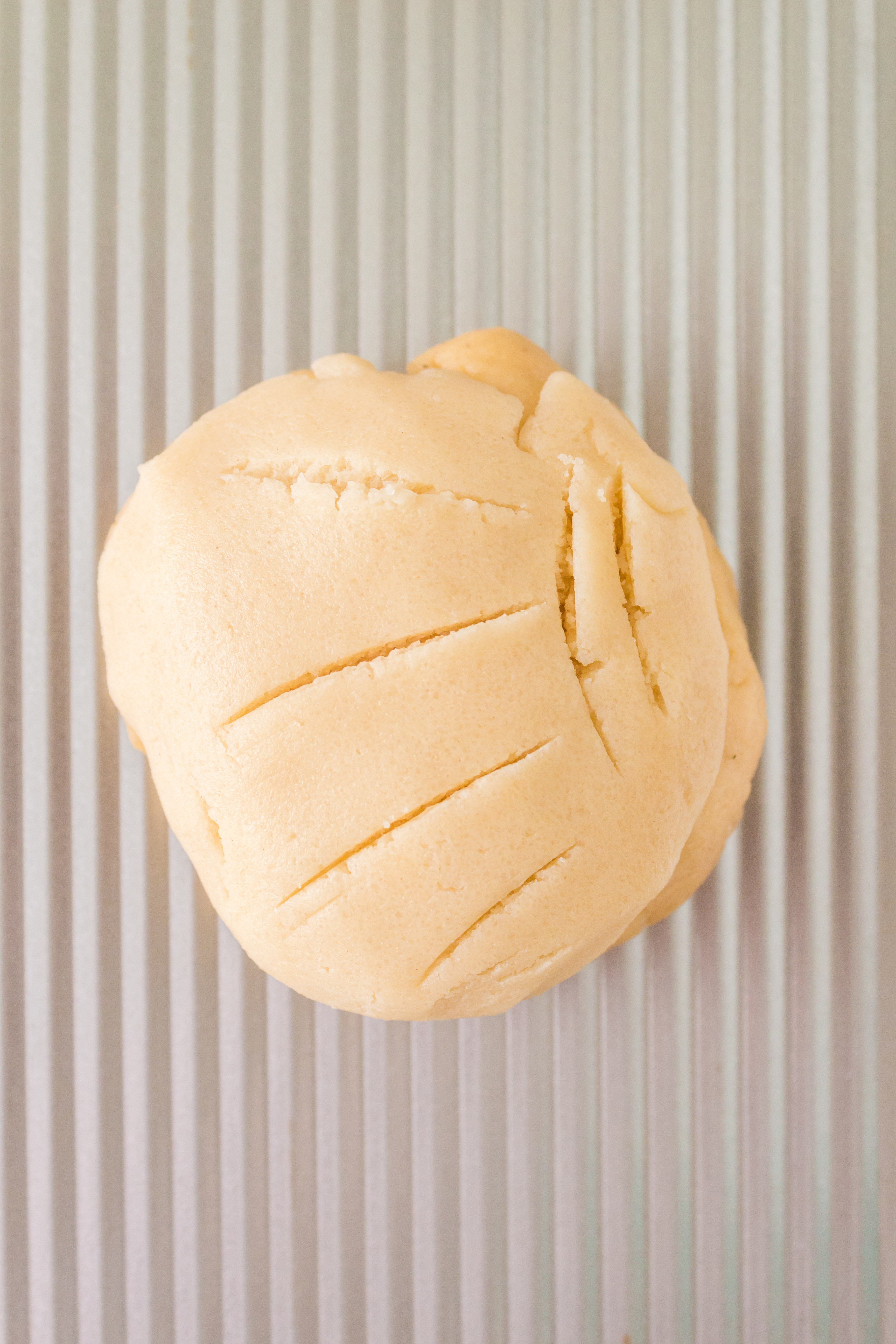 Conchas Recipe (Mexican Sweet Bread) - Hostess At Heart