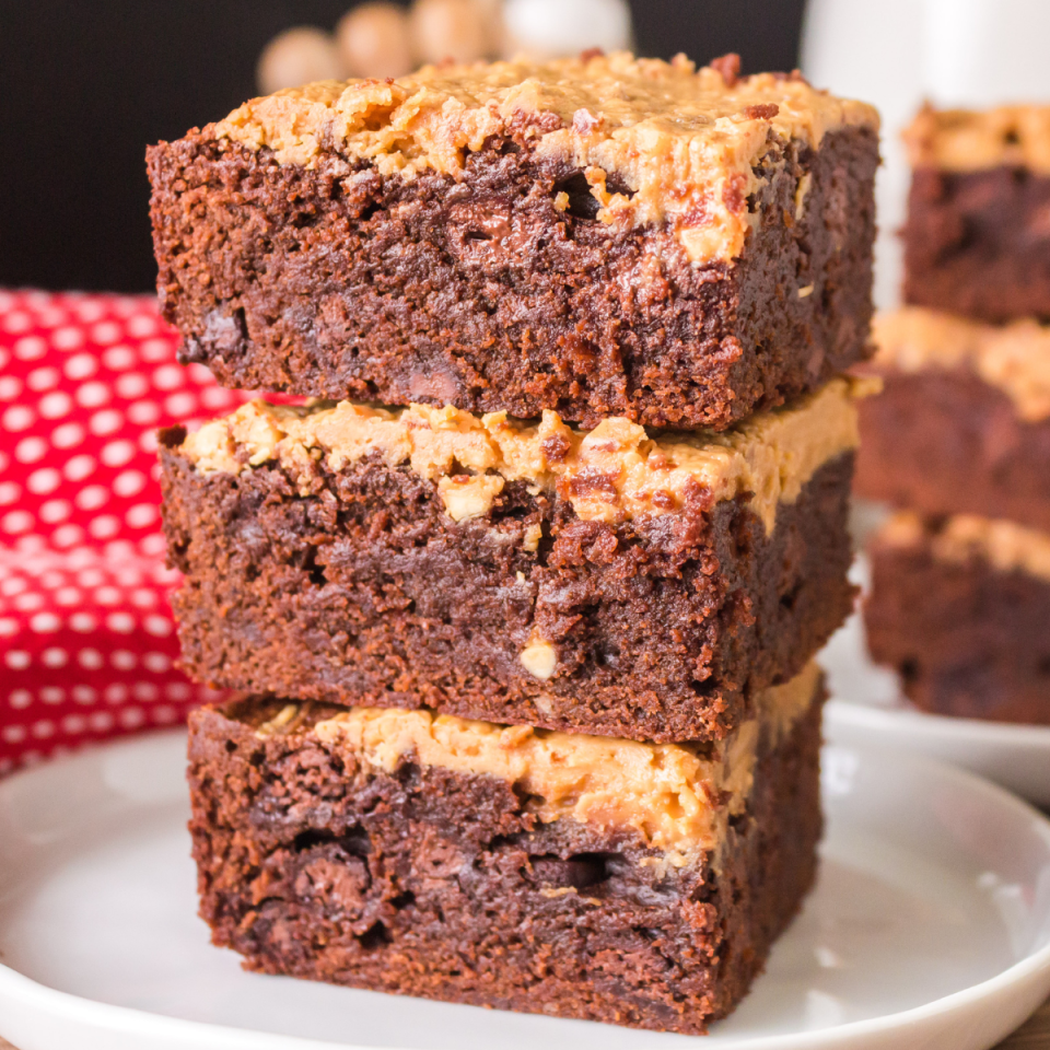 Easy Fudgy Chocolate Peanut Butter Brownie Recipe Hostess At Heart