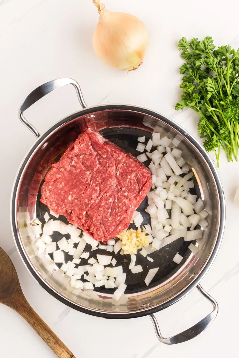 Browning the ground beef with onions and garlic. Hostess At Heart