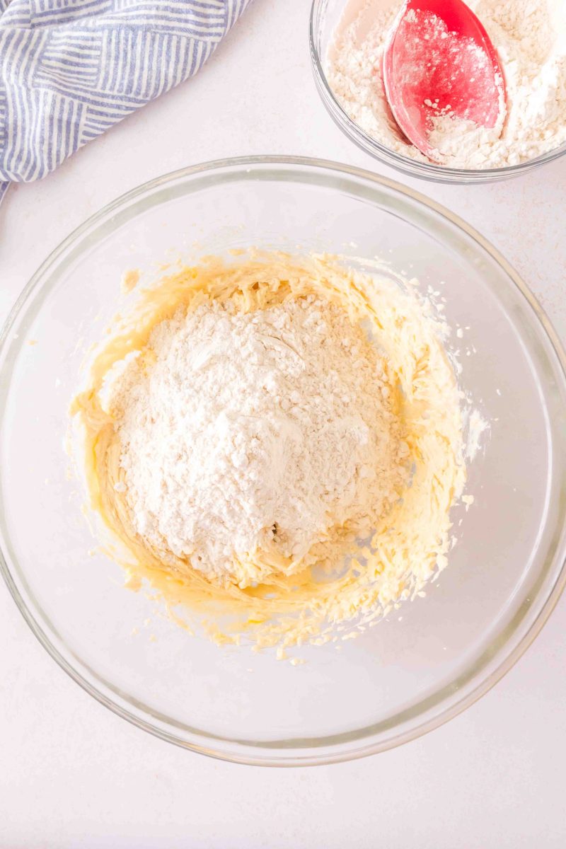 Flour topping wet cookie dough ingredients - Hostess At Heart