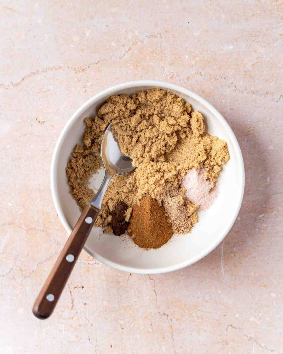 Brown sugar and cinnamon mixture for sweet potato apple casserole - Hostess At Heart